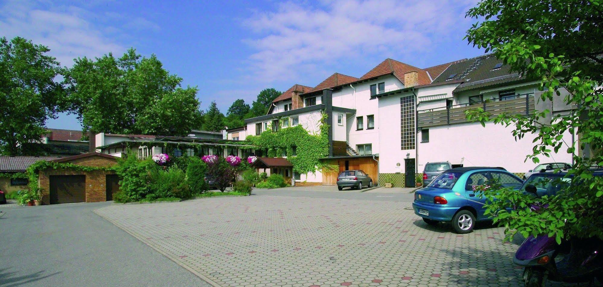 Landgasthof Goldene Rose Grub am Forst Екстер'єр фото